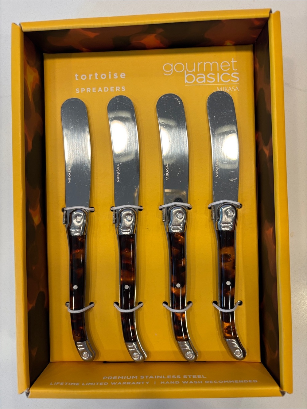 New - Mikasa Tortoise Shell Butter Cheese Knife Set of 4